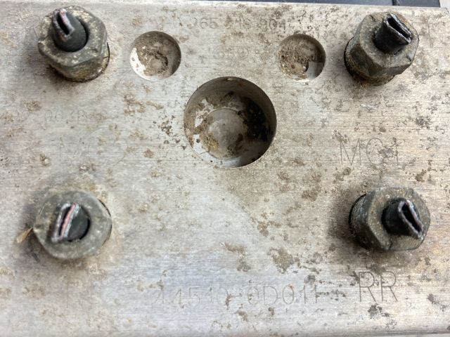 bontott TOYOTA YARIS ABS Kocka