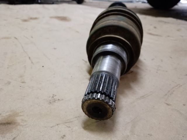 bontott TOYOTA YARIS Bal Féltengely