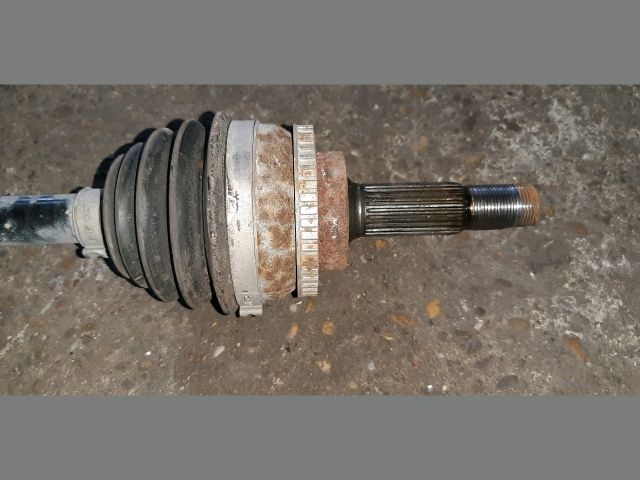 bontott TOYOTA YARIS Bal Féltengely