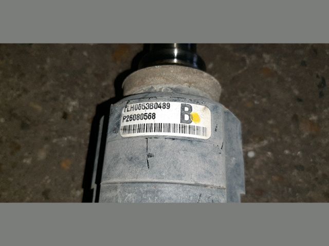 bontott TOYOTA YARIS Bal Féltengely