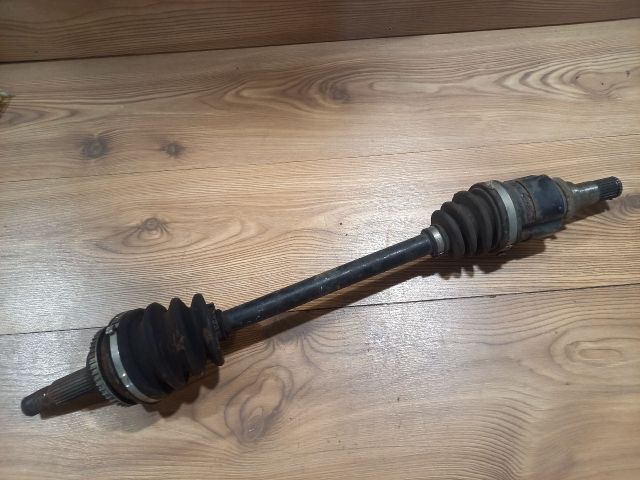 bontott TOYOTA YARIS Bal Féltengely