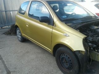 bontott TOYOTA YARIS Bal hátsó Lengéscsillapító