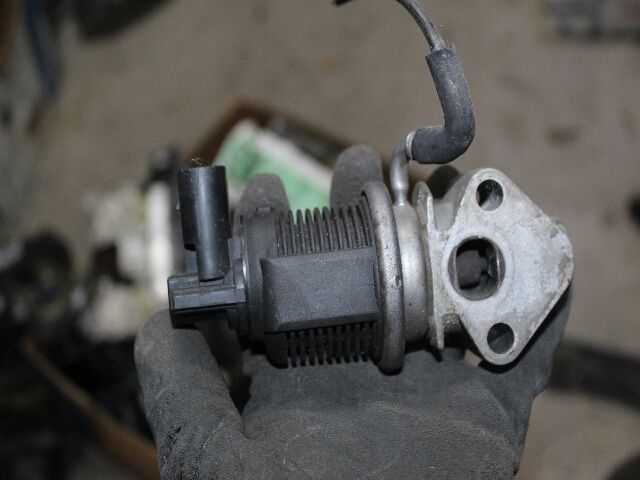 bontott TOYOTA YARIS EGR / AGR Szelep