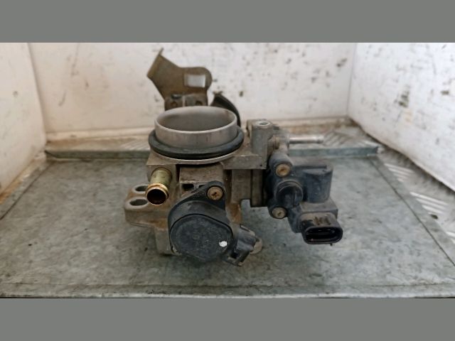 bontott TOYOTA YARIS Fojtószelep (Elektromos)