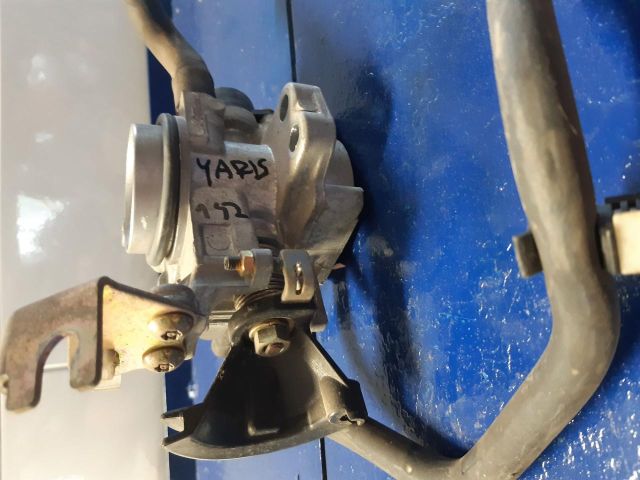 bontott TOYOTA YARIS Fojtószelep (Elektromos)