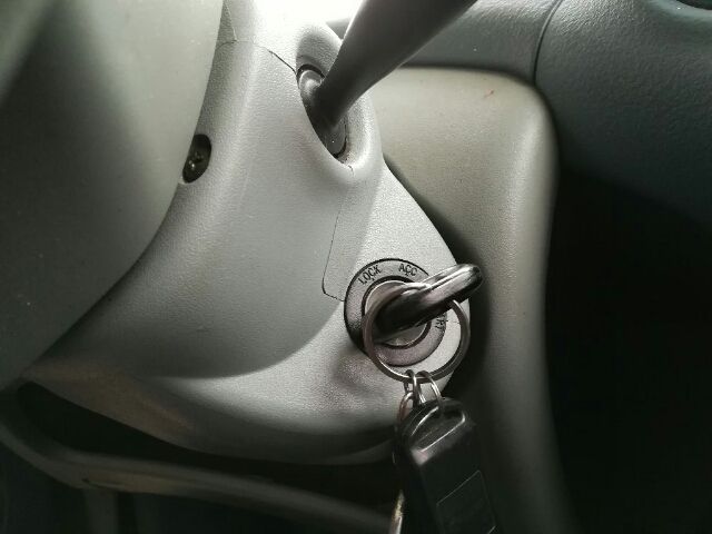 bontott TOYOTA YARIS Fojtószelep (Elektromos)