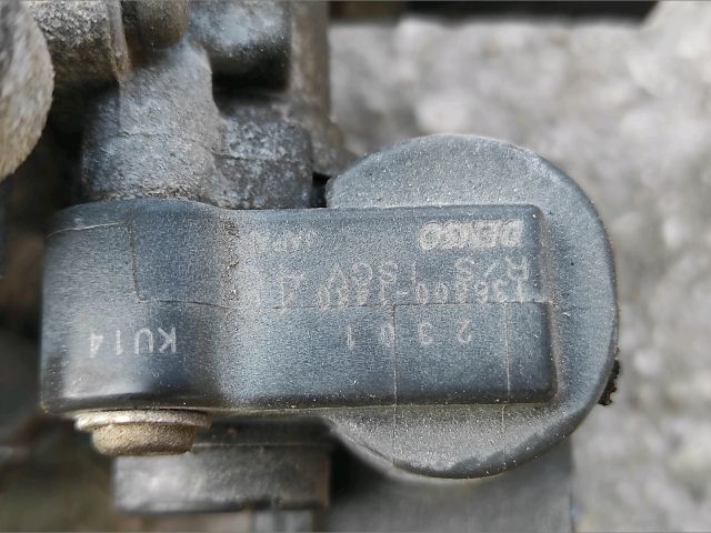 bontott TOYOTA YARIS Fojtószelep (Mechanikus)