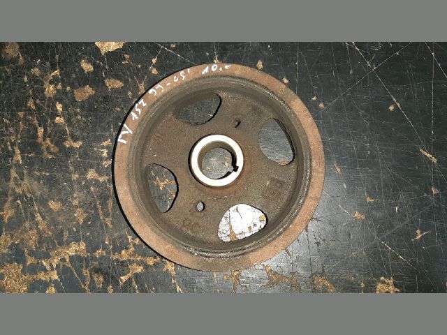 bontott TOYOTA YARIS Főtengely Szíjtárcsa