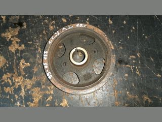 bontott TOYOTA YARIS Főtengely Szíjtárcsa