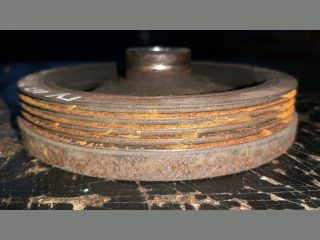 bontott TOYOTA YARIS Főtengely Szíjtárcsa