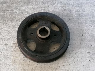 bontott TOYOTA YARIS Főtengely Szíjtárcsa