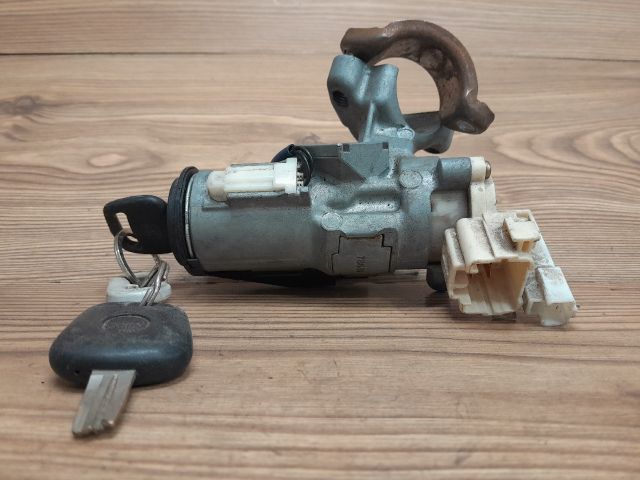 bontott TOYOTA YARIS Gyújtáskapcsoló Házzal