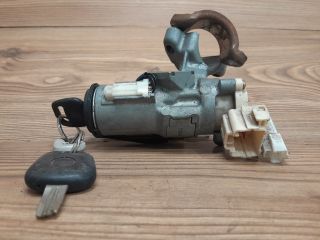 bontott TOYOTA YARIS Gyújtáskapcsoló Házzal