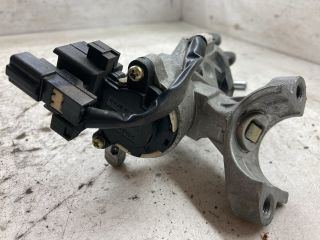 bontott TOYOTA YARIS Gyújtáskapcsoló