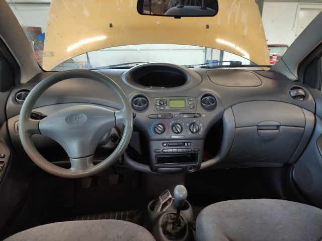 bontott TOYOTA YARIS Gyújtáskapcsoló