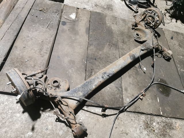 bontott TOYOTA YARIS Hátsó Híd (Dobfékes)