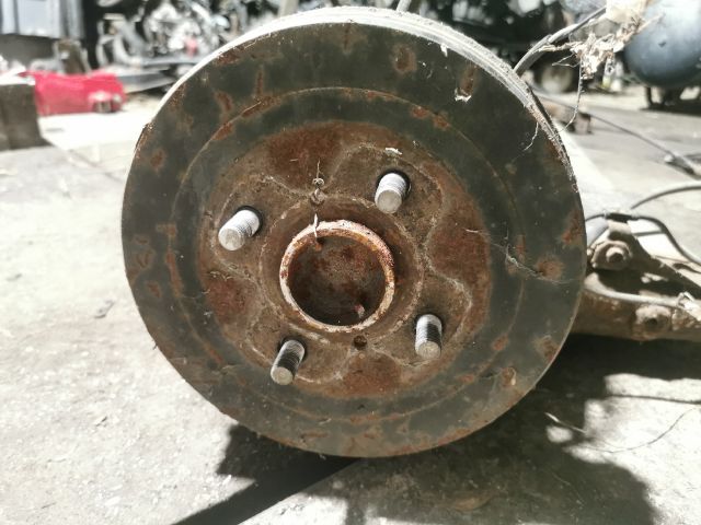 bontott TOYOTA YARIS Hátsó Híd (Dobfékes)