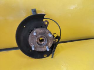 bontott TOYOTA YARIS Jobb első Csonkállvány Kerékaggyal