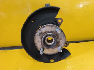 bontott TOYOTA YARIS Jobb első Csonkállvány Kerékaggyal