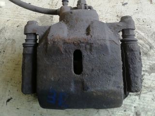 bontott TOYOTA YARIS Jobb első Féknyereg Munkahengerrel