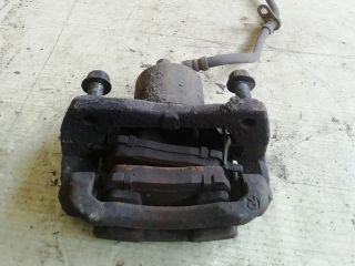 bontott TOYOTA YARIS Jobb első Féknyereg Munkahengerrel