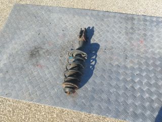 bontott TOYOTA YARIS Jobb első Gólyaláb (Lengécsillapító, Rugó)