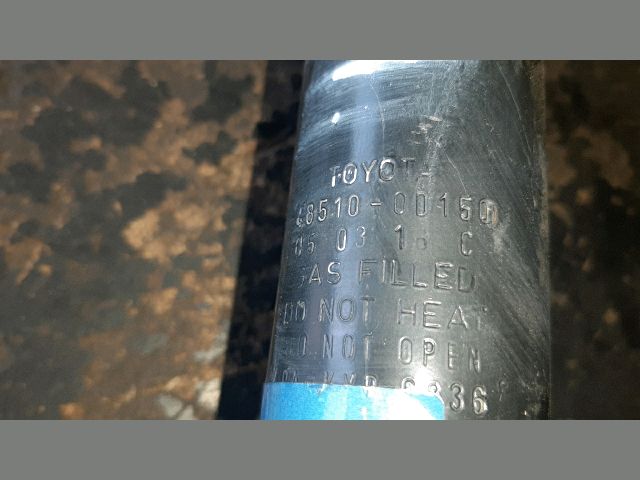 bontott TOYOTA YARIS Jobb első Gólyaláb (Lengécsillapító, Rugó)