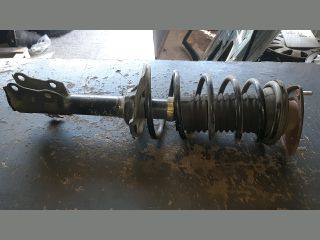 bontott TOYOTA YARIS Jobb első Gólyaláb (Lengécsillapító, Rugó)