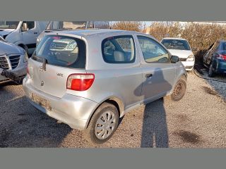 bontott TOYOTA YARIS Jobb első Kerékagy