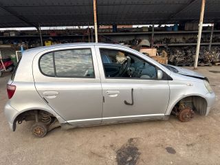 bontott TOYOTA YARIS Jobb hátsó Lengéscsillapító