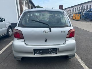 bontott TOYOTA YARIS Jobb hátsó Rugó