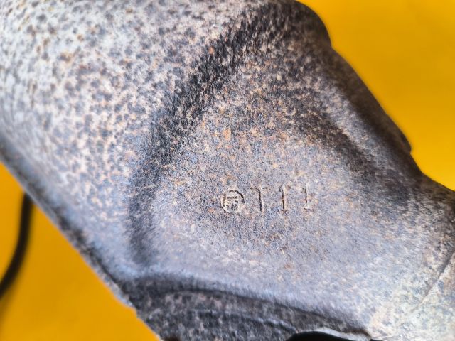 bontott TOYOTA YARIS Katalizátor