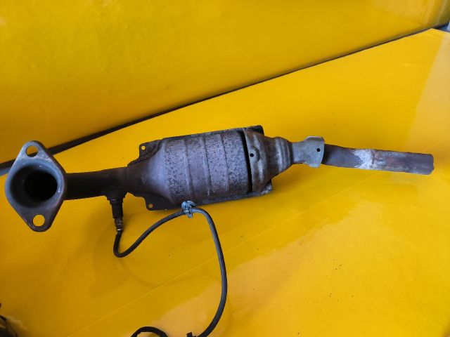 bontott TOYOTA YARIS Katalizátor