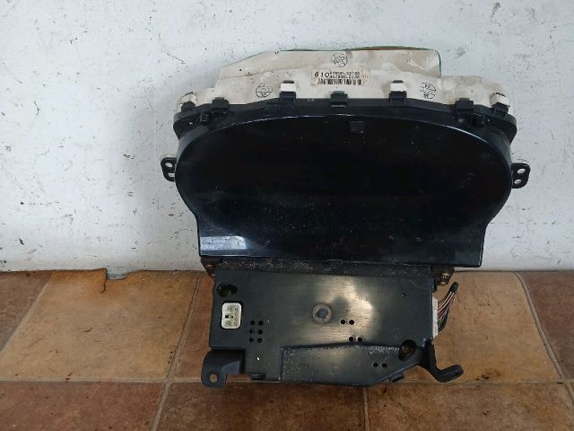 bontott TOYOTA YARIS Kilométeróra