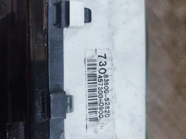 bontott TOYOTA YARIS Kilométeróra