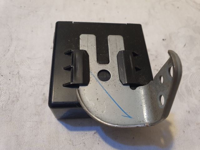 bontott TOYOTA YARIS Klíma Relé