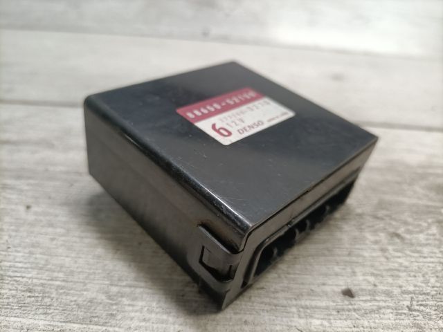 bontott TOYOTA YARIS Klíma Relé