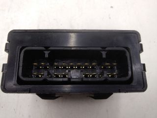 bontott TOYOTA YARIS Komfort Elektronika