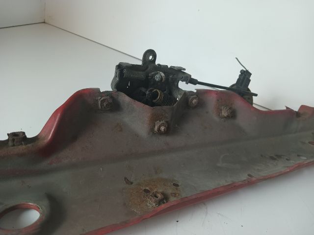 bontott TOYOTA YARIS Komplett Homlokfal (Részeivel)