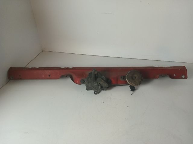 bontott TOYOTA YARIS Komplett Homlokfal (Részeivel)