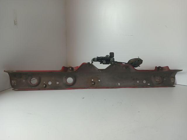 bontott TOYOTA YARIS Komplett Homlokfal (Részeivel)