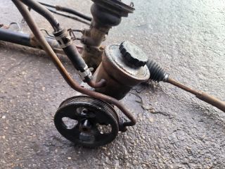 bontott TOYOTA YARIS Kormányszervó Motor (Hidraulikus)