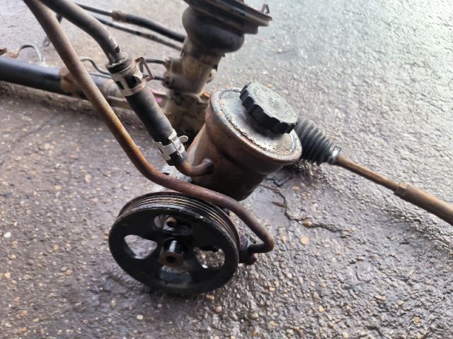 bontott TOYOTA YARIS Kormányszervó Motor (Hidraulikus)