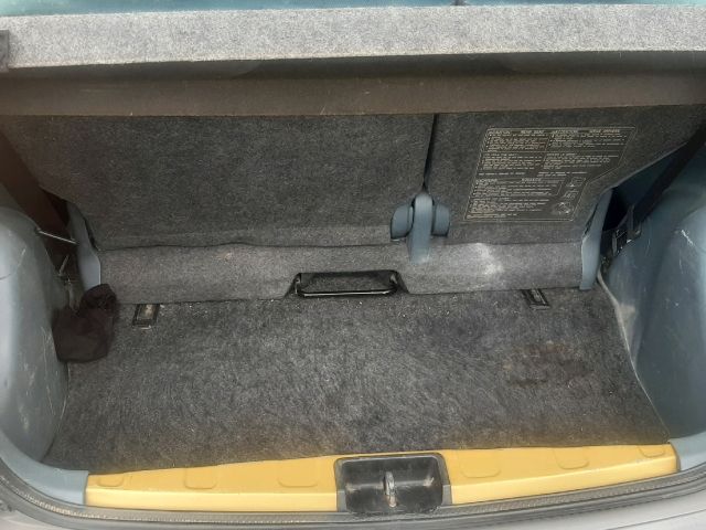 bontott TOYOTA YARIS Középső Kipufogó Dob