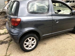 bontott TOYOTA YARIS Központi Injektor