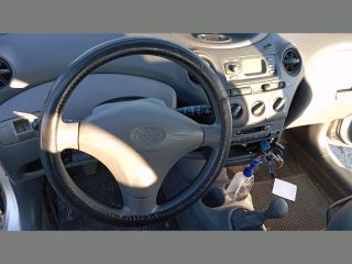 bontott TOYOTA YARIS Légszűrő Ház