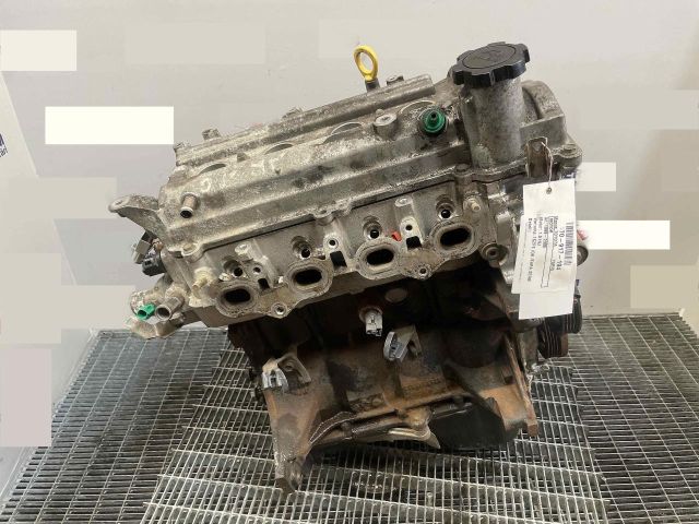 bontott TOYOTA YARIS Motor (Fűzött blokk hengerfejjel)