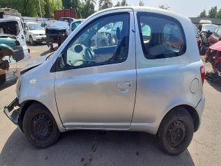 bontott TOYOTA YARIS Motorblokk (Fűzött)