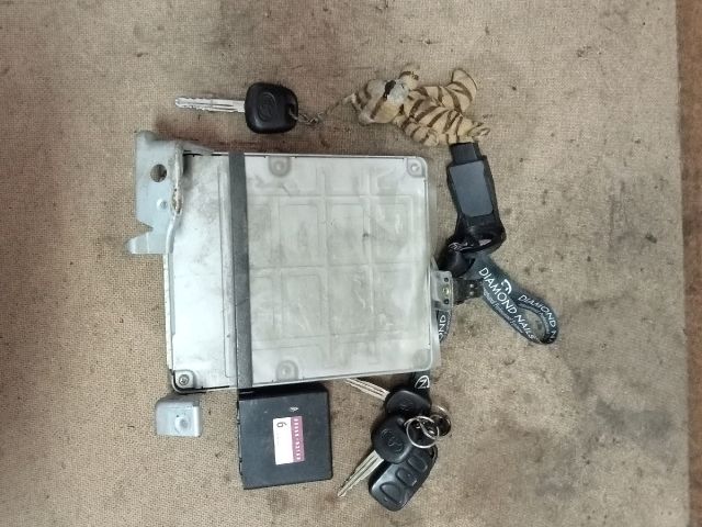 bontott TOYOTA YARIS Motorvezérlő