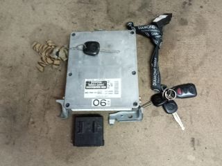 bontott TOYOTA YARIS Motorvezérlő